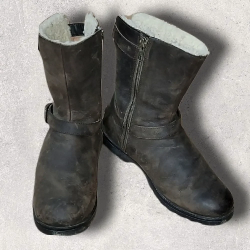 UGG gently worn